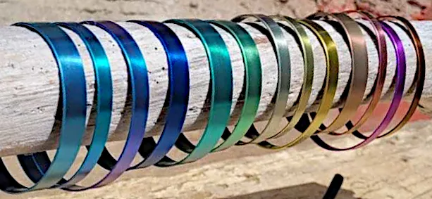 Category Image for Mix and Match - Single Color Bangles